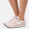 Saucony Dxn Trainer - Sneakers Laag - Peach/White -Saucony 44c1b5fcdfcd4c5a9a1c2b41567a6482