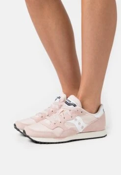 Saucony Dxn Trainer - Sneakers Laag - Peach/White
