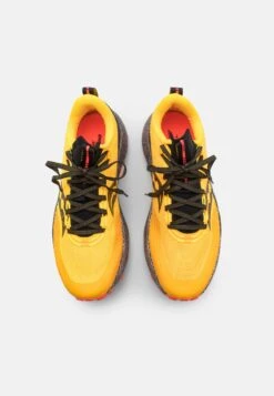 Saucony Endorphin - Trail Hardloopschoenen - Vizigold/Vizired -Saucony 4852d305c68d40b38897a9fcc0ea9ba3