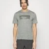 Saucony Stopwatch Graphic Short Sleeve - Sport T-Shirt - Light Grey Heather Graphic -Saucony 48c9a6c16bb1458ebabc02f029fb2677
