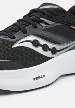 Saucony Ride 16 - Hardloopschoenen Neutraal - Black/White 13 Saucony Ride 16 - Hardloopschoenen Neutraal - Black/White -Saucony 5fd195158ef9458f8c5e0a1c6b7c5bb8