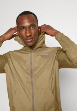 Saucony Elevate Packaway Jacket - Runningjack - Pewter -Saucony 9adcb464ecb04328932b25394f1b92b4