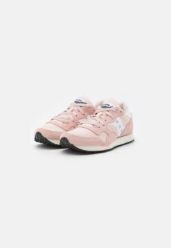 Saucony Dxn Trainer - Sneakers Laag - Peach/White 10 Saucony Dxn Trainer - Sneakers Laag - Peach/White -Saucony c7d69b3743e344fa9b782adb825300ec