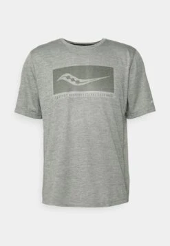 Saucony Stopwatch Graphic Short Sleeve - Sport T-Shirt - Light Grey Heather Graphic -Saucony e667bf32d8ac474183b9a61e0e5aef84