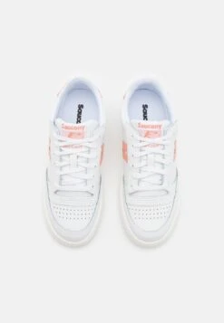 Saucony Jazz Court - Sneakers Laag - White/Blush -Saucony e856cb8263884d87a0068de4fa62280e